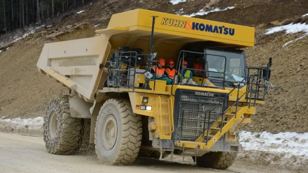 A consortium of Swiss companies is working on an electric vehicle project that will never hit public roads, but which could be pivotal for electric mobility, and a gamechanger for heavy industry. The so-called "e-dumper" is being built from a massive Komatsu dump truck that weighs 45 tons when empty and has tires as tall as a person, and although that might initially seem like a strange choice for electrification, its intended usage is expected to produce a net surplus of electricity rather than draw a huge amount of grid power. 