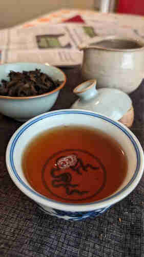 Black tea in the "worm" bowl.
