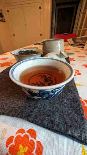 Black tea in a dragon bowl.