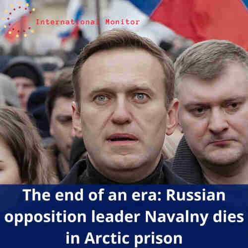 Alexei Navalny, Russian opposition leader, in front of a crowd of people during a mobilization. Caption: "The end of an era: Russian opposition leader Navalny dies in Arctic prison".