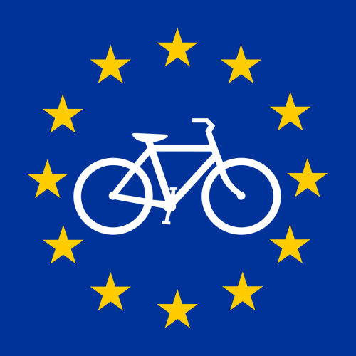 le drappeaux de UE, au centre des étoiles un vélo (source : Wikimedia)