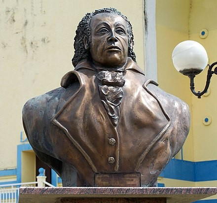 Bust of Louis Delgrès in Petit-Bourg. By LPLT - Own work, CC BY-SA 3.0, https://commons.wikimedia.org/w/index.php?curid=26563898