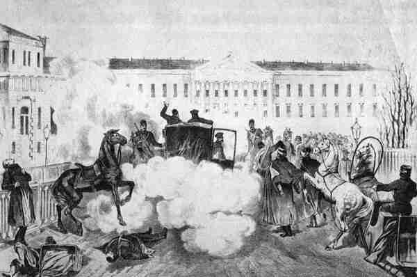 The scene of the assassination immediately after the explosion of the first bomb. Horses rearing back. Smoke spewing from the back of the carriage. Corpses on the street. Government buildings in the background. By Anonymous Russian painter (1670s-1917)Public domain image (according to PD-RusEmpire) - http://ne-nai.livejournal.com/59587.html, Public Domain, https://commons.wikimedia.org/w/index.php?curid=36437536