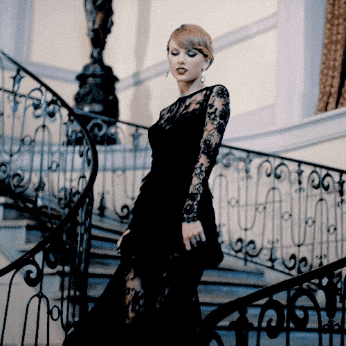 Animated GIF of clip from “Blank Space” music video