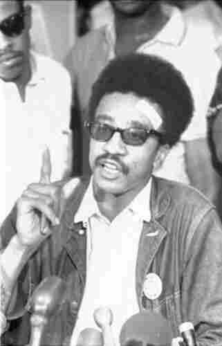 H. Rap Brown in 1967. By Marion S. Trikosko - This image is available from the United States Library of Congress&#039;s Prints and Photographs divisionunder the digital ID ppmsc.01263.This tag does not indicate the copyright status of the attached work. A normal copyright tag is still required. See Commons:Licensing for more information., Public Domain, https://commons.wikimedia.org/w/index.php?curid=2940765