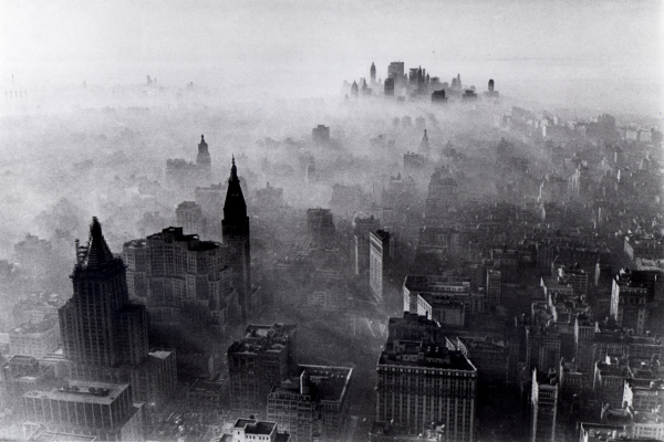 Black and white picture of the smog over 1960s new york city.