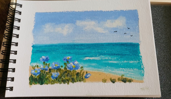 Ölkreidebild: Meer, blaue Blumen am Strand und Vögel am Himmel