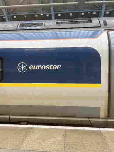 The side of the train saying “Eurostar”!