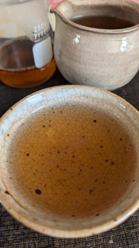 Oolong tea in a bowl.